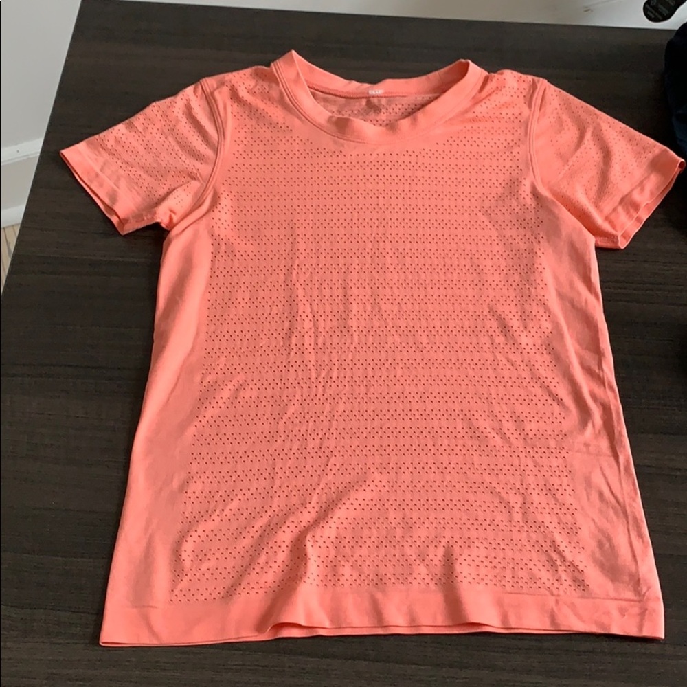 Lululemon Swiftly Breeze Short Sleeve